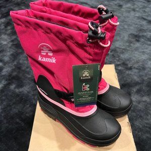 NIB Girls Size 5 Kamik Boots Waterbug Pink